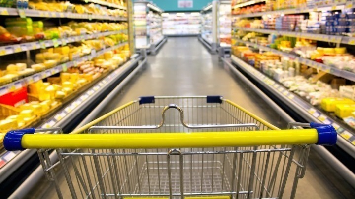 ΙΕΛΚΑ: Οι 4 στους 10 επιλέγουν προϊόντα από το καλάθι του νοικοκυριού